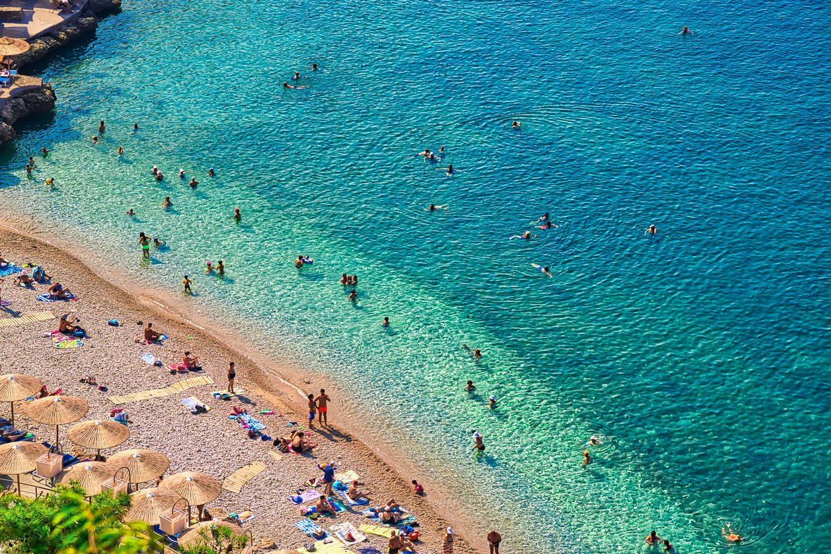 7 υπέροχες παραλίες γύρω από το Ναύπλιο – Κοντά και οικογενειακά