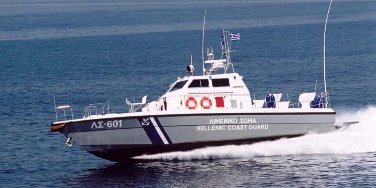 Αργολίδα: Τουριστικό σκάφος με 12 επιβαίνοντες προσέκρουσε στο λιμάνι Πορτοχελίου