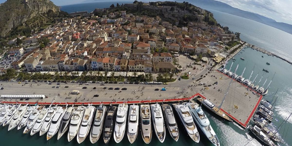 Ναύπλιο: Σε ρυθμούς MEDYS το λιμάνι – Κυκλοφοριακές αλλαγές φέρνει η μεγάλη διοργάνωση